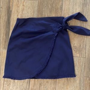 GB- wrap skirt size S.  Worn only one time!